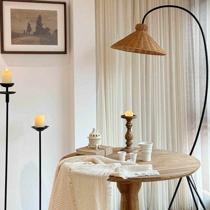 Lámpara de pie de ratán de med - Lighting Home Decor Items reseña y precio